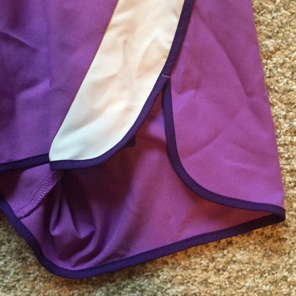 Nike Dri-Fit Shorts - Picture 8 of 8